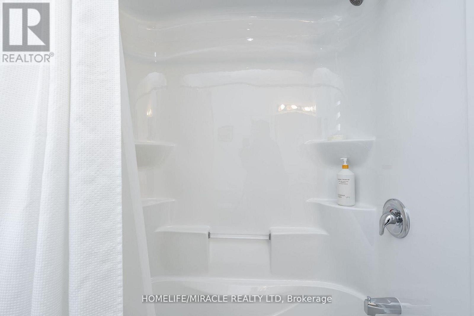 825 - 4263 Fourth Avenue, Niagara Falls, Ontario  L2E 0C2 - Photo 21 - X12975826