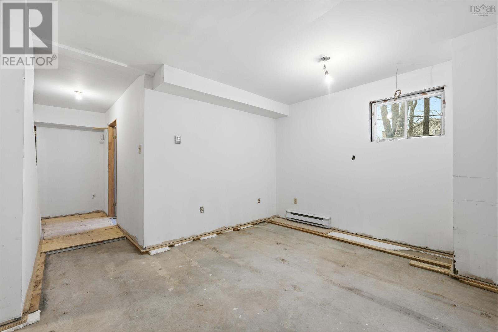 24 The Horseshoe, Dartmouth, Nova Scotia  B2Y 4E5 - Photo 37 - 202606784