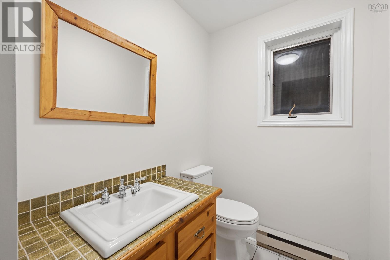 24 The Horseshoe, Dartmouth, Nova Scotia  B2Y 4E5 - Photo 9 - 202606784