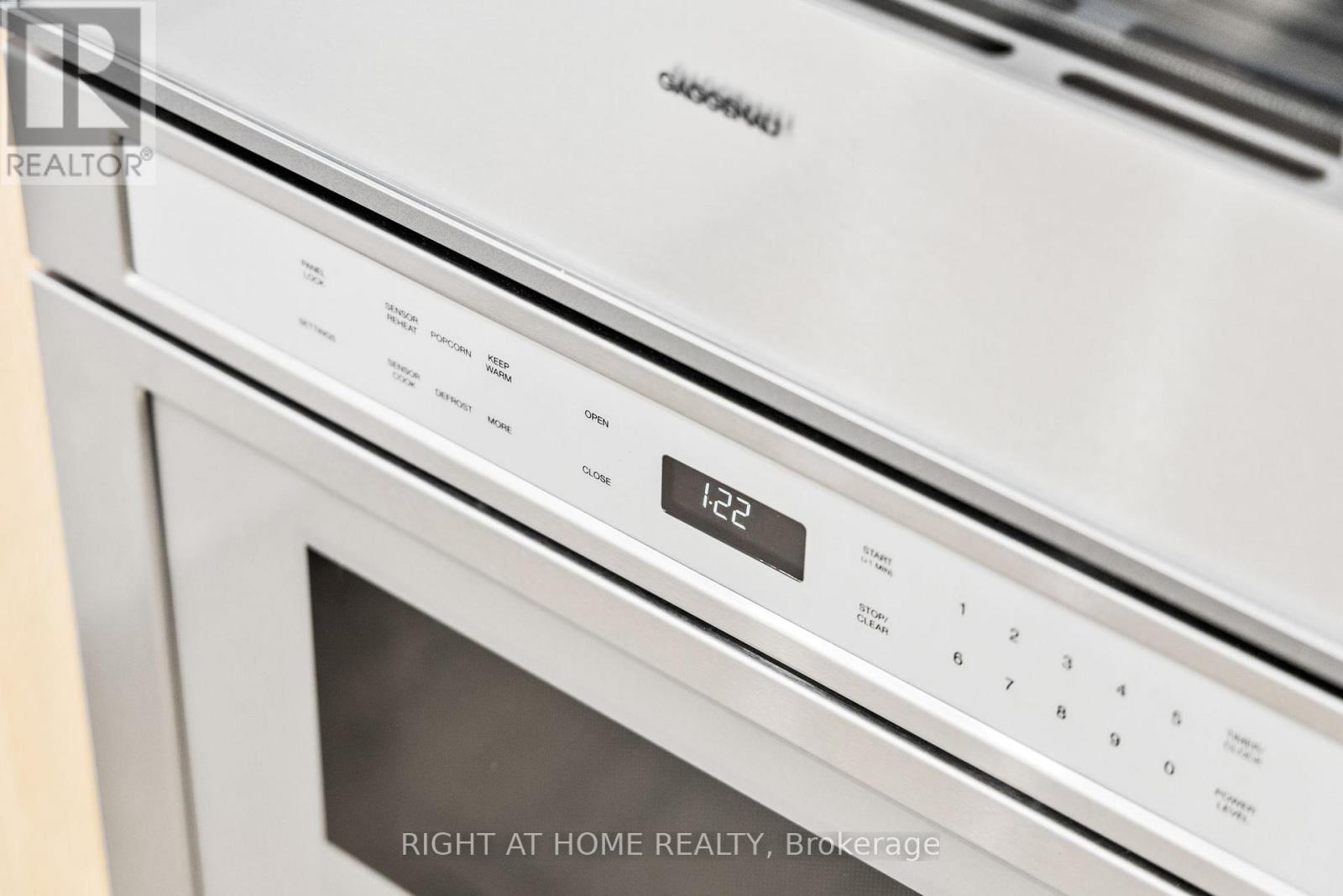 1402 - 168 King Street E, Toronto, Ontario  M5A 4S4 - Photo 16 - C12931548