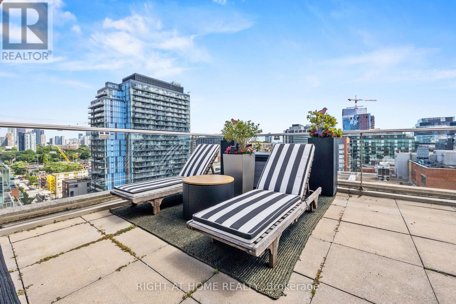 1402 - 168 King Street E, Toronto, Ontario  M5A 4S4 - Photo 36 - C12931548