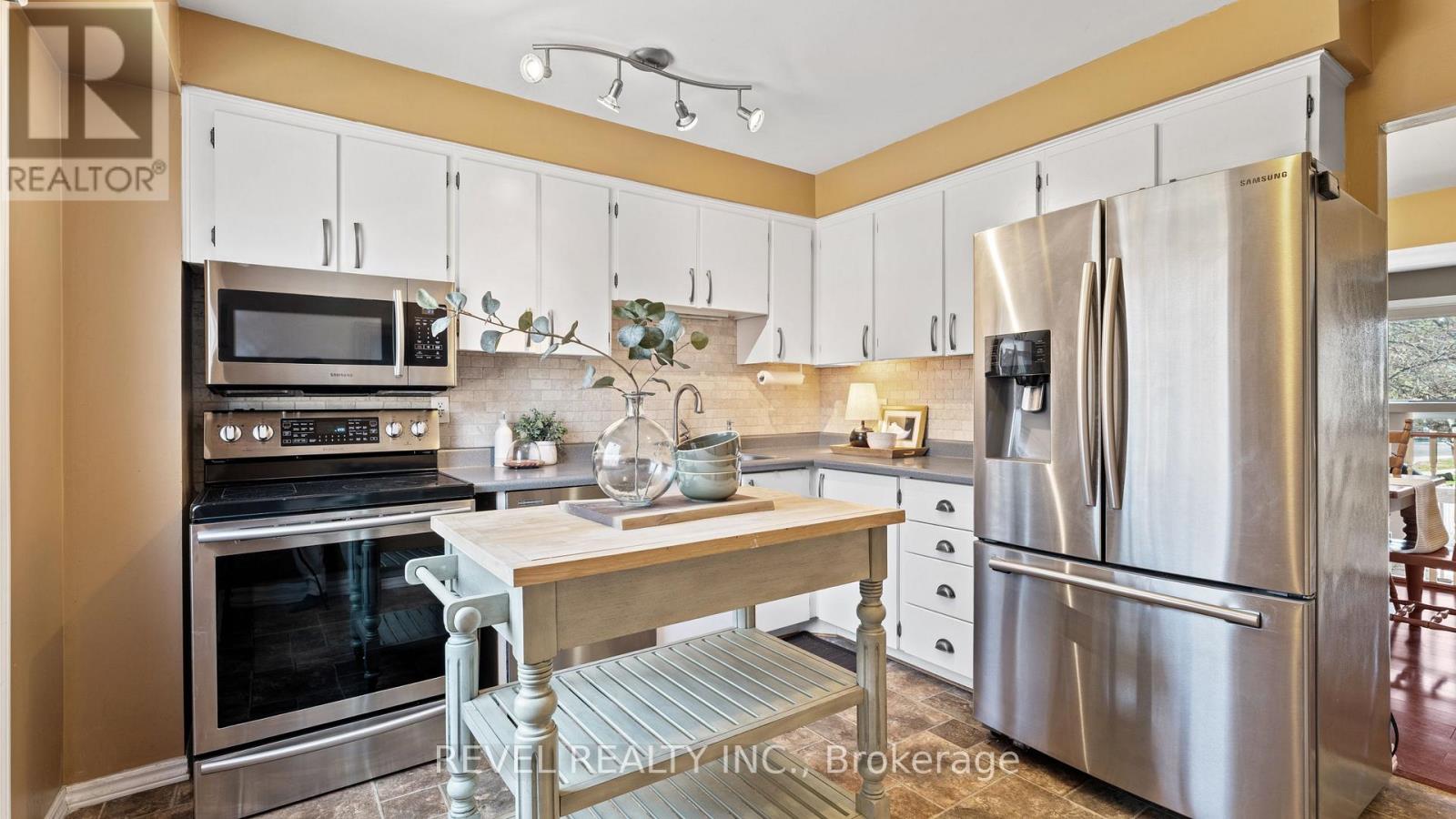 84 - 661 Childs Drive, Milton, Ontario  L9T 3V7 - Photo 11 - W12975822