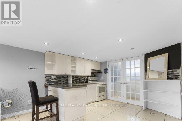 188 Thorold Road, Welland (N. Welland), Ontario  L3C 3V7 - Photo 44 - X12787850