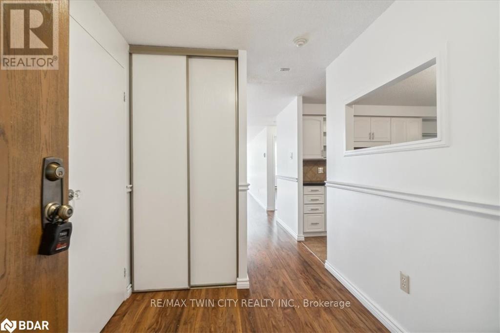 801 - 55 Green Valley Drive, Kitchener, Ontario N2P 1Z6 - Photo 6 - X12868534