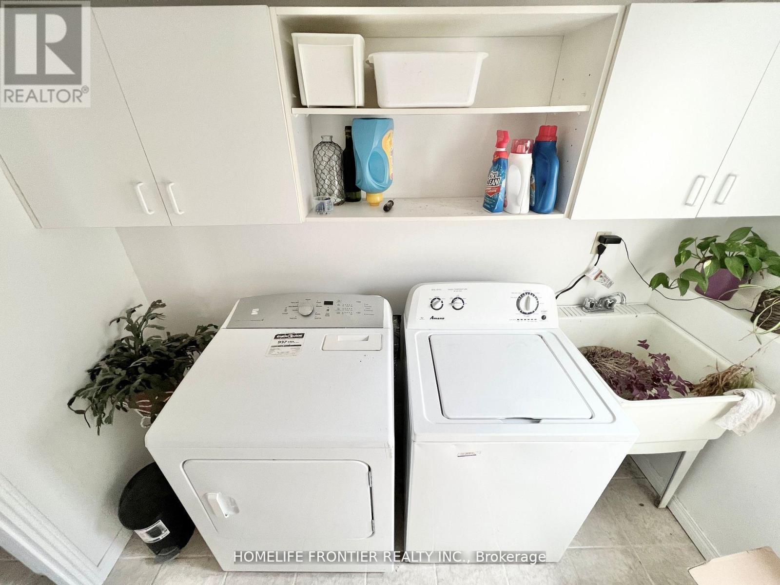 Lower - 480 Southworth Street S, Welland (Lincoln/crowland), Ontario  L3B 1Z9 - Photo 10 - X12924712