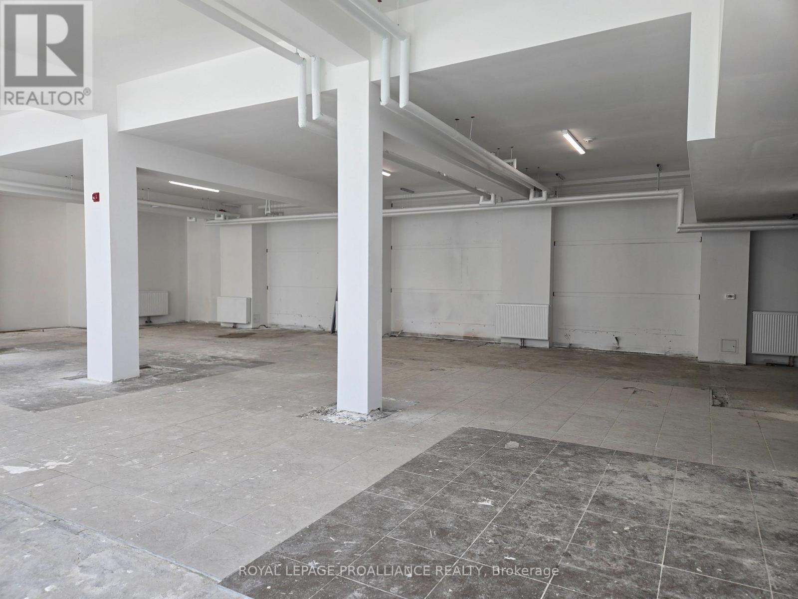 241 Front Street, Belleville, Ontario  K8N 2Z6 - Photo 7 - X12969206