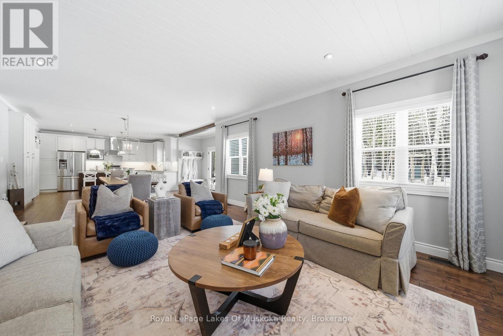 2029 Elana Drive, Severn, Ontario  L3V 0C1 - Photo 7 - S12975916