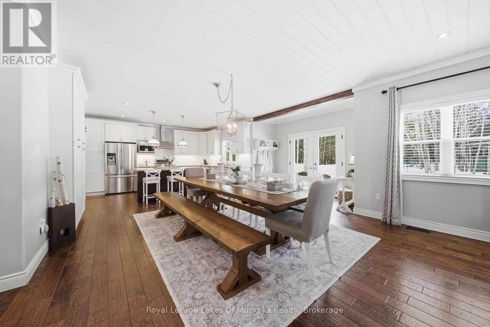 2029 Elana Drive, Severn, Ontario  L3V 0C1 - Photo 8 - S12975916