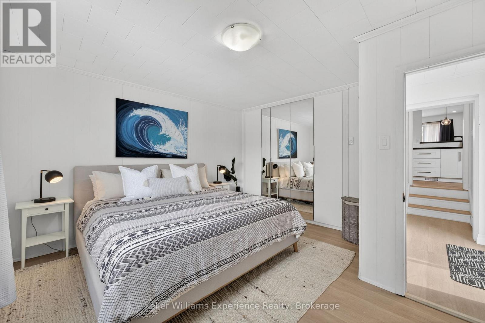 106 Nelson Street, Barrie, Ontario  L4M 4K7 - Photo 27 - S12976056