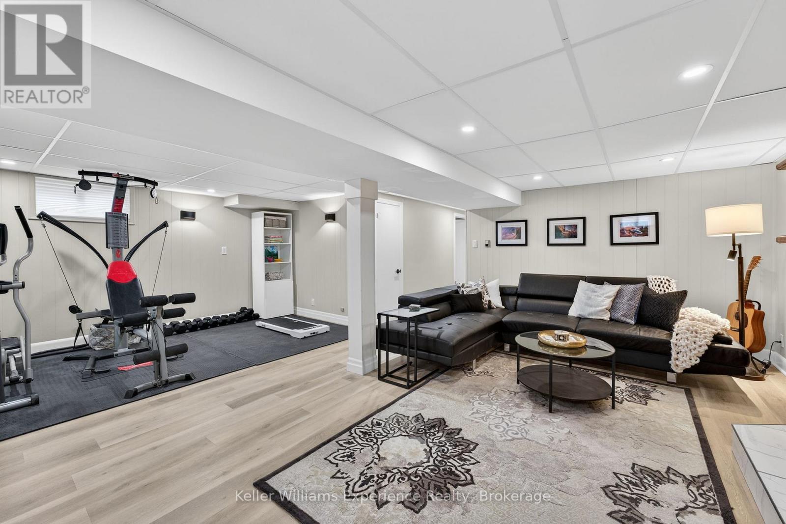 106 Nelson Street, Barrie, Ontario  L4M 4K7 - Photo 32 - S12976056