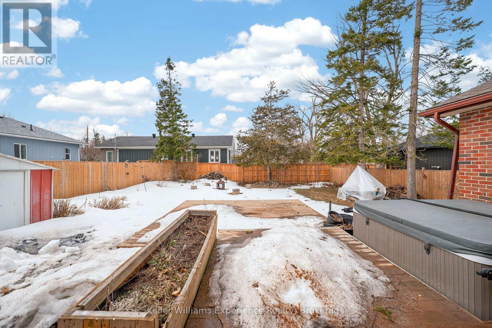 106 Nelson Street, Barrie, Ontario  L4M 4K7 - Photo 38 - S12976056