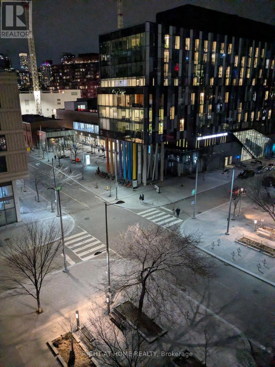 N604 - 455 Front Street E, Toronto, Ontario  M5A 0G2 - Photo 10 - C12975700