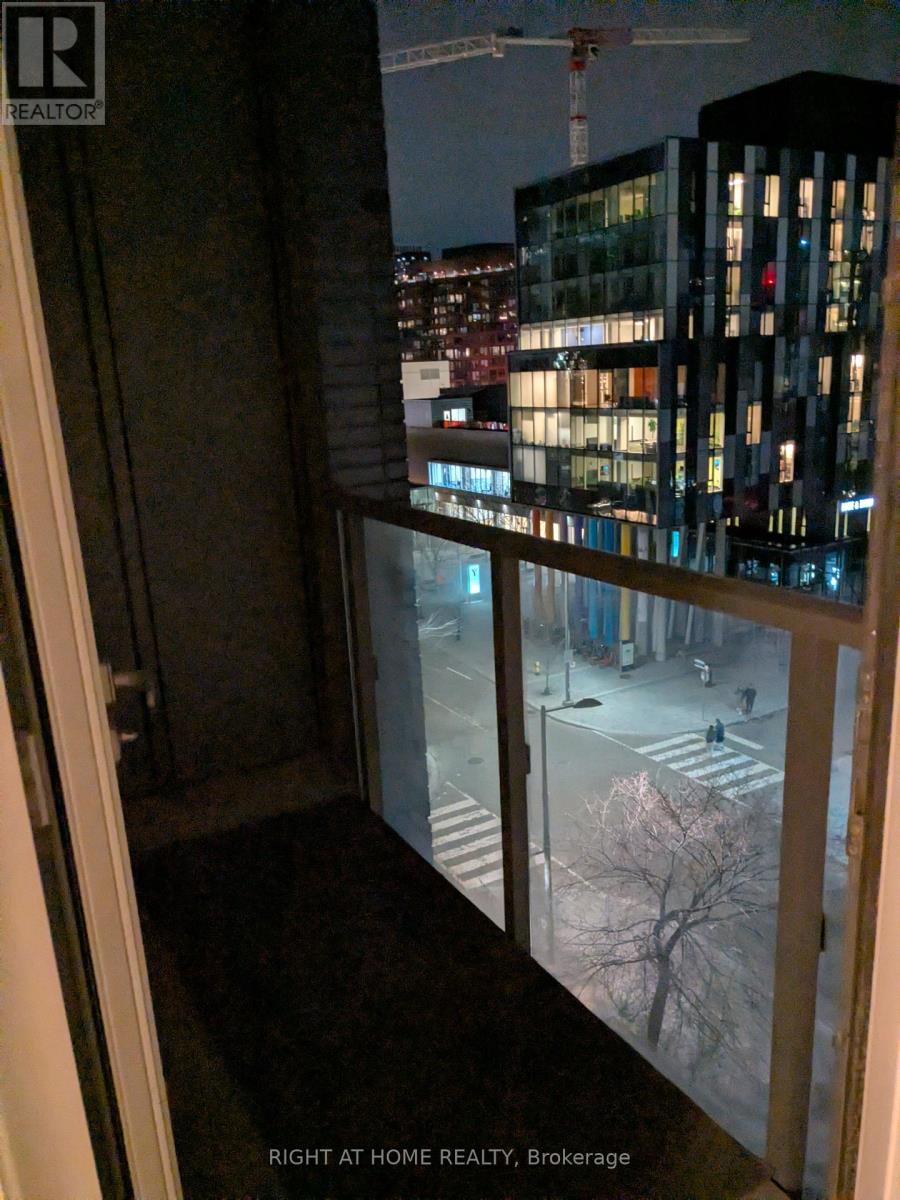 N604 - 455 Front Street E, Toronto, Ontario  M5A 0G2 - Photo 11 - C12975700