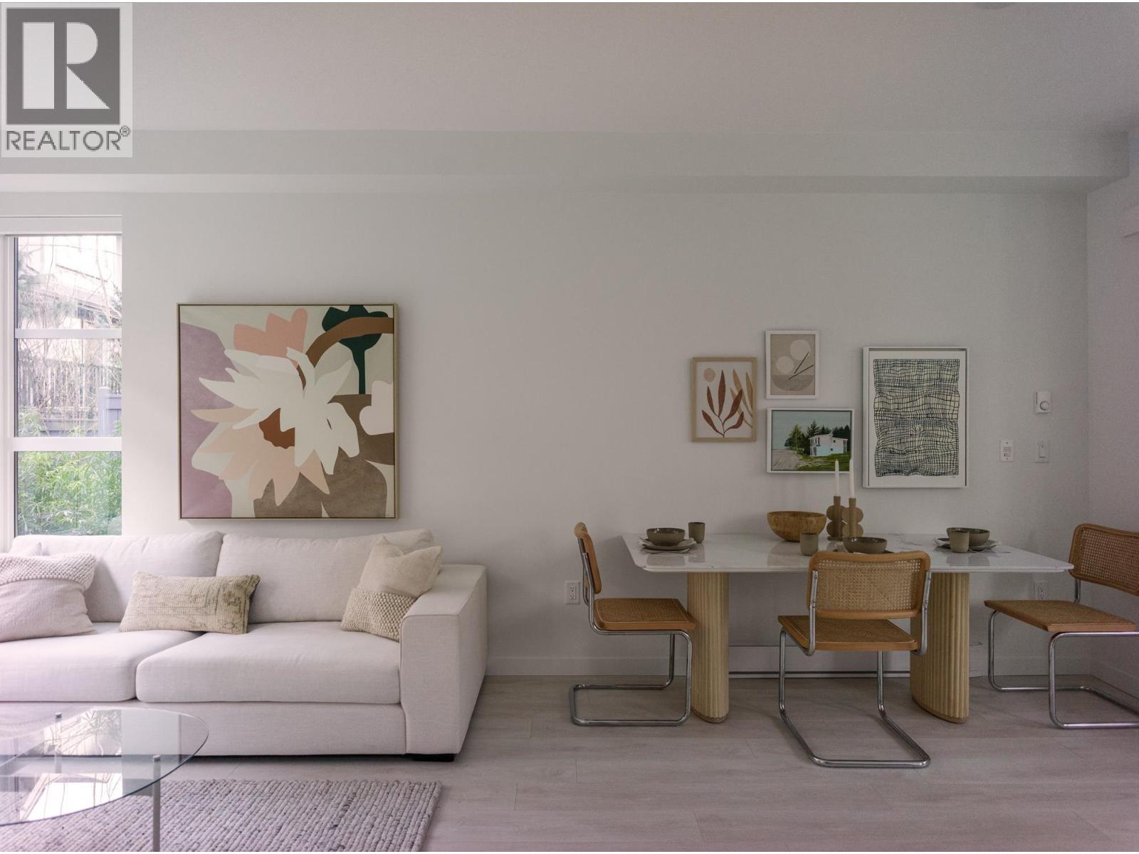 126 2045 Heritage Park Lane, North Vancouver, British Columbia  V7H 0E3 - Photo 4 - R3109102