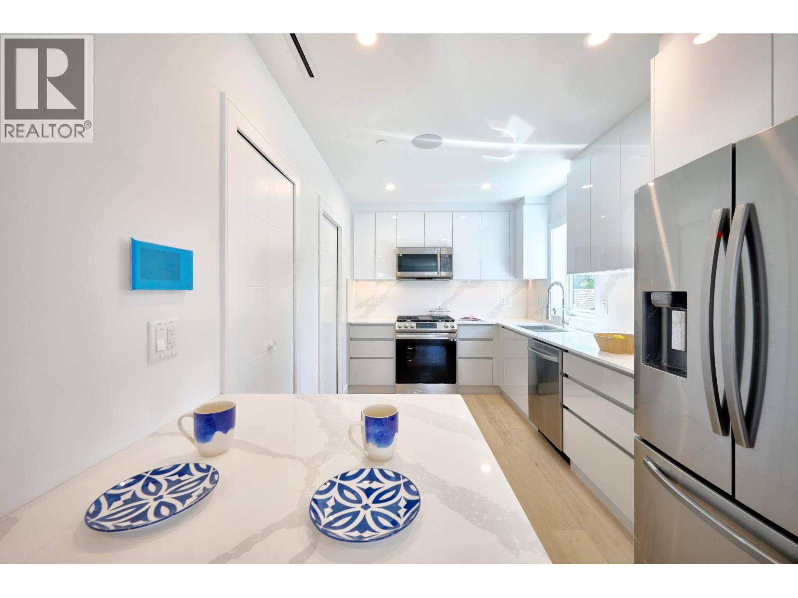 810 E 51st Avenue, Vancouver, British Columbia  V5X 1E5 - Photo 4 - R3109105