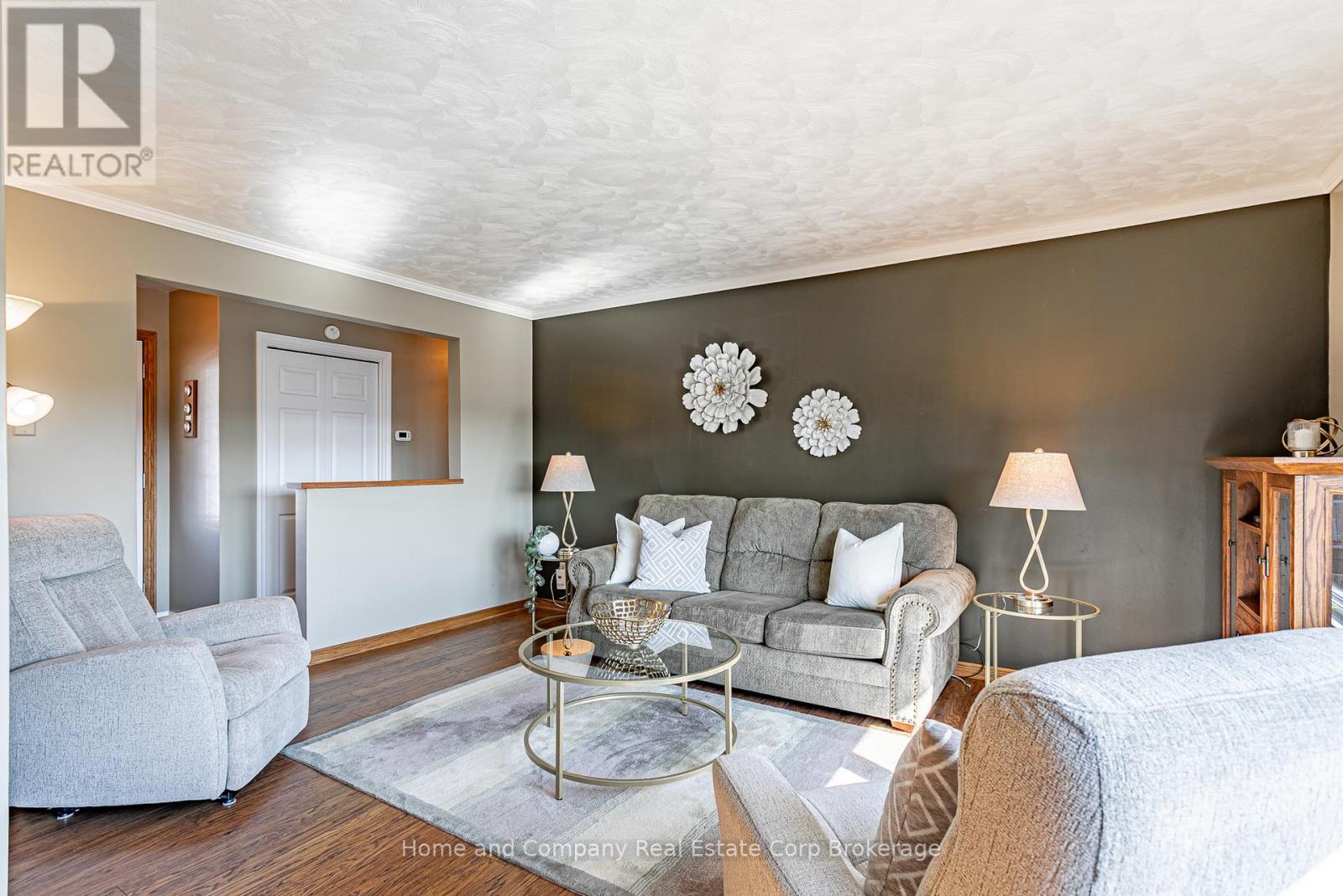 3981 James Street, Perth East, Ontario  N0B 2P0 - Photo 13 - X12975886