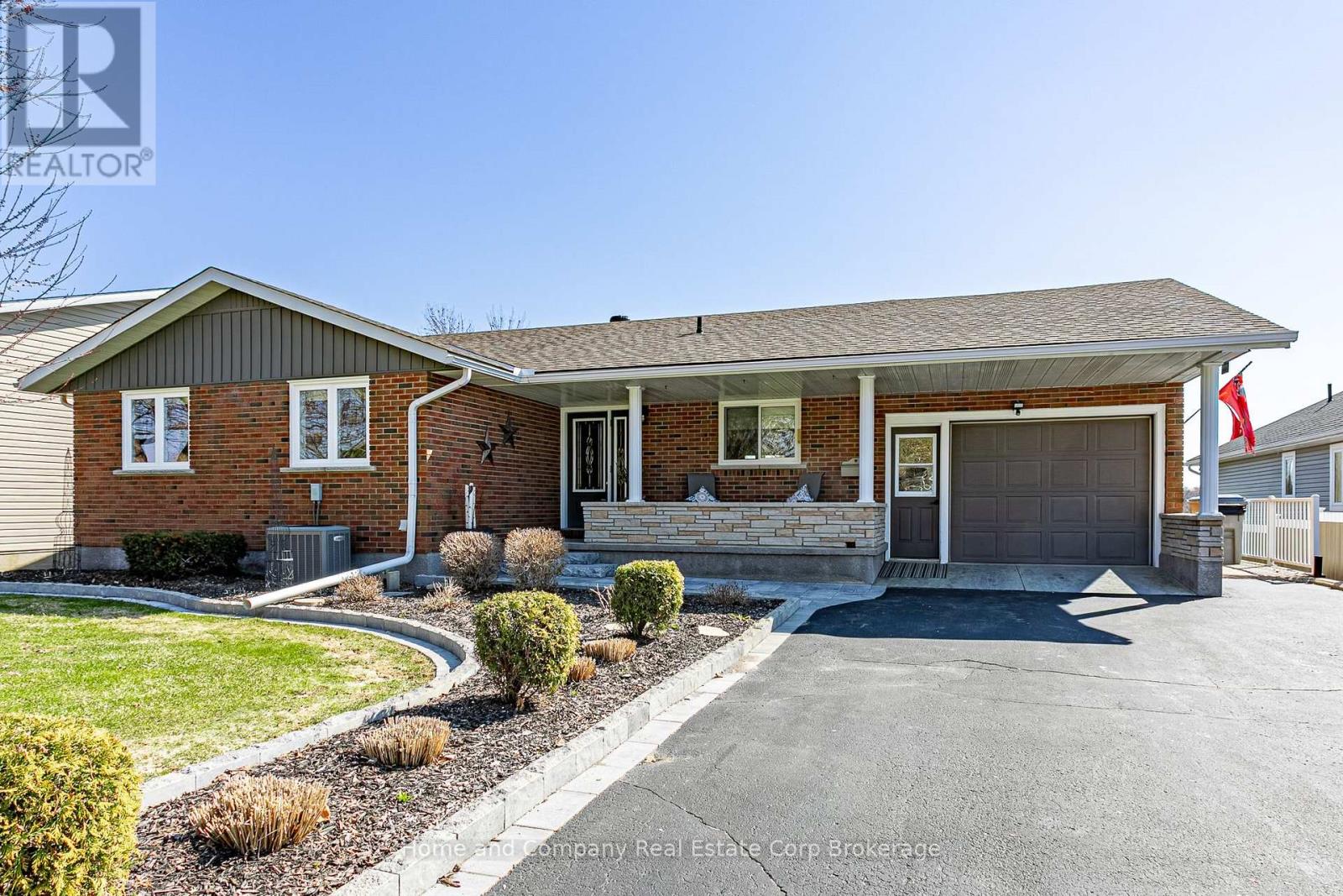 3981 James Street, Perth East, Ontario  N0B 2P0 - Photo 2 - X12975886