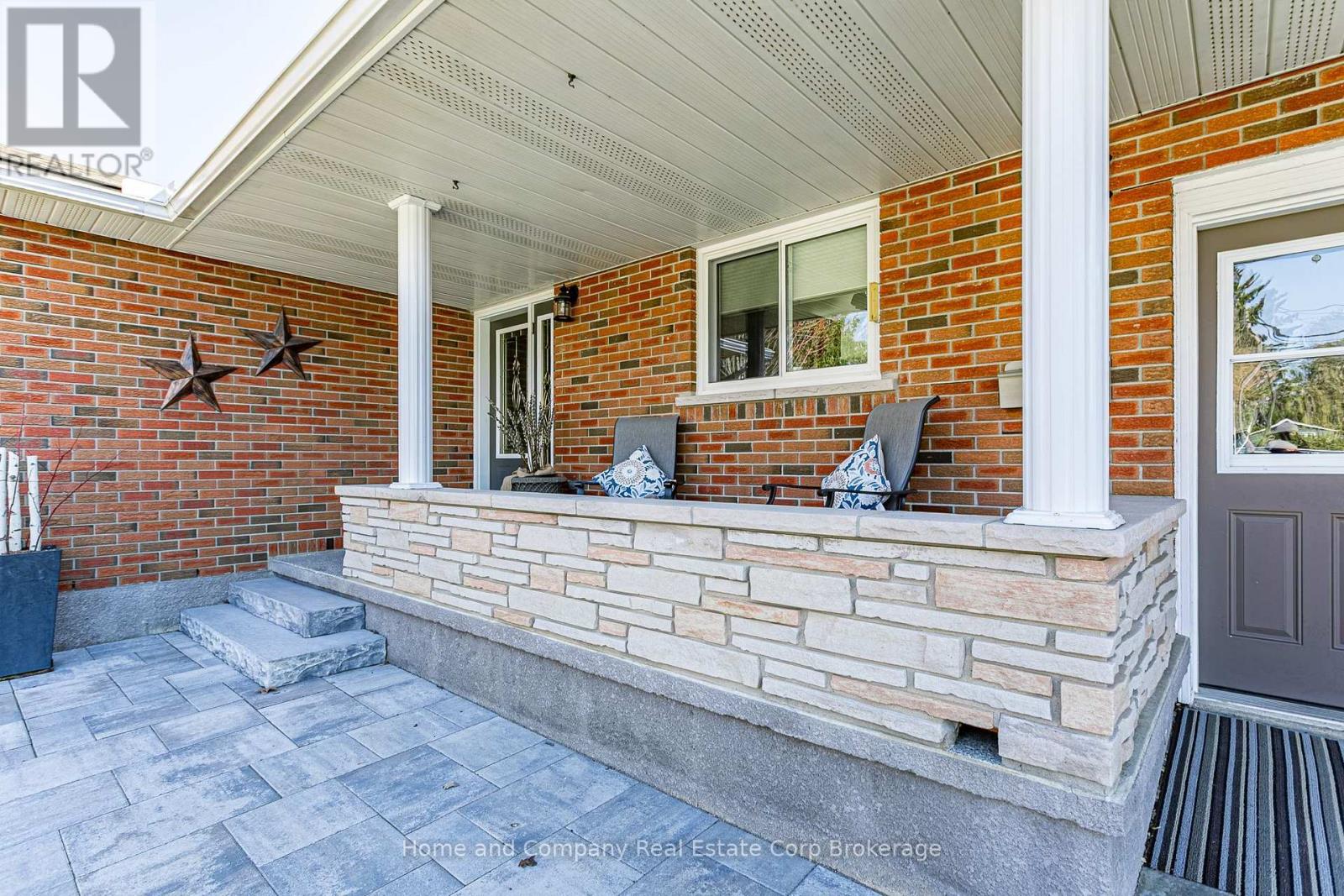 3981 James Street, Perth East, Ontario  N0B 2P0 - Photo 4 - X12975886