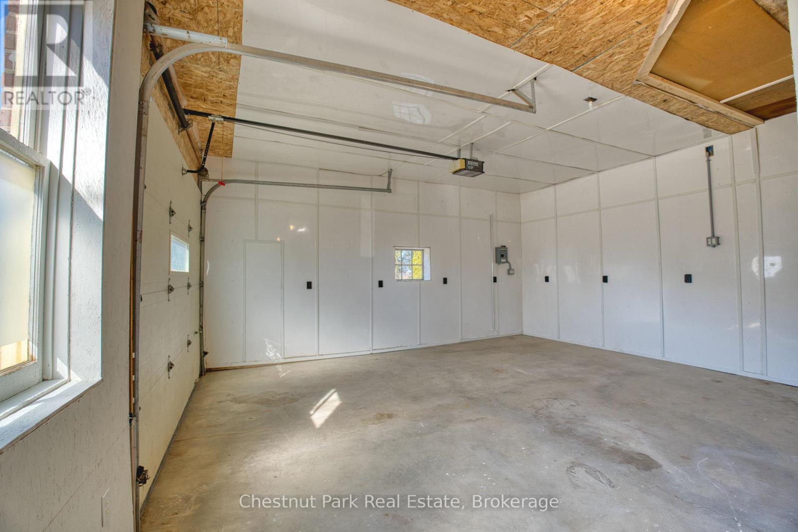 319928 Kemble Rock Road, Georgian Bluffs, Ontario  N0H 1S0 - Photo 19 - X12975908