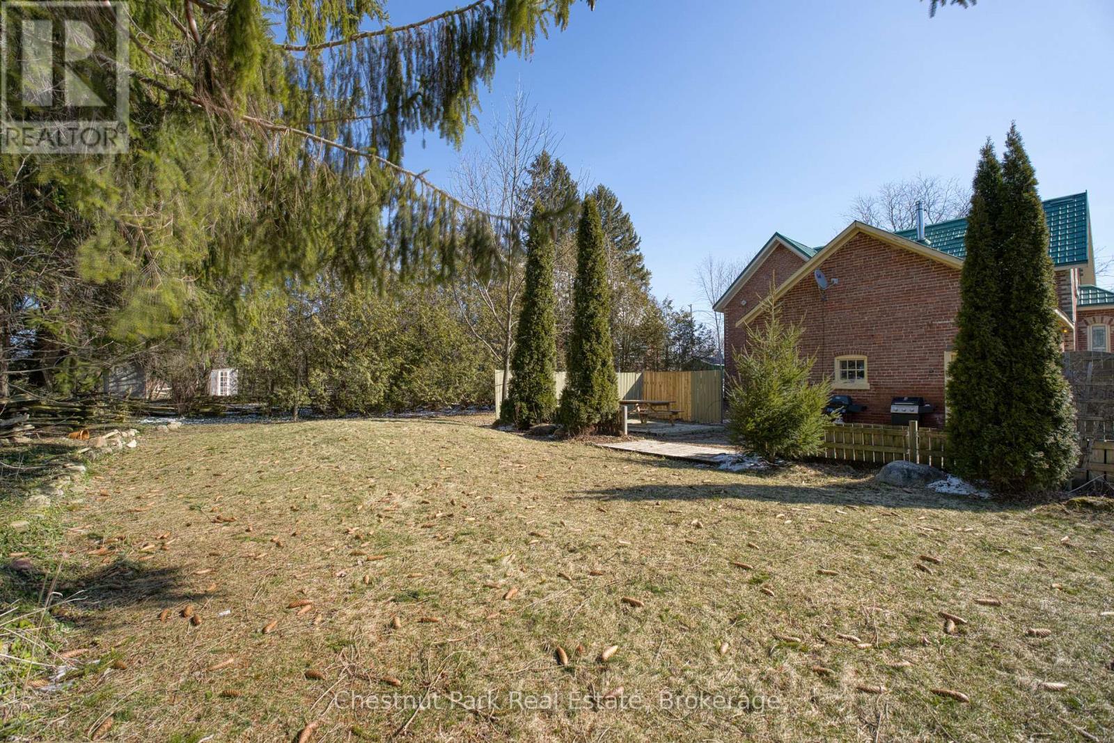 319928 Kemble Rock Road, Georgian Bluffs, Ontario  N0H 1S0 - Photo 21 - X12975908