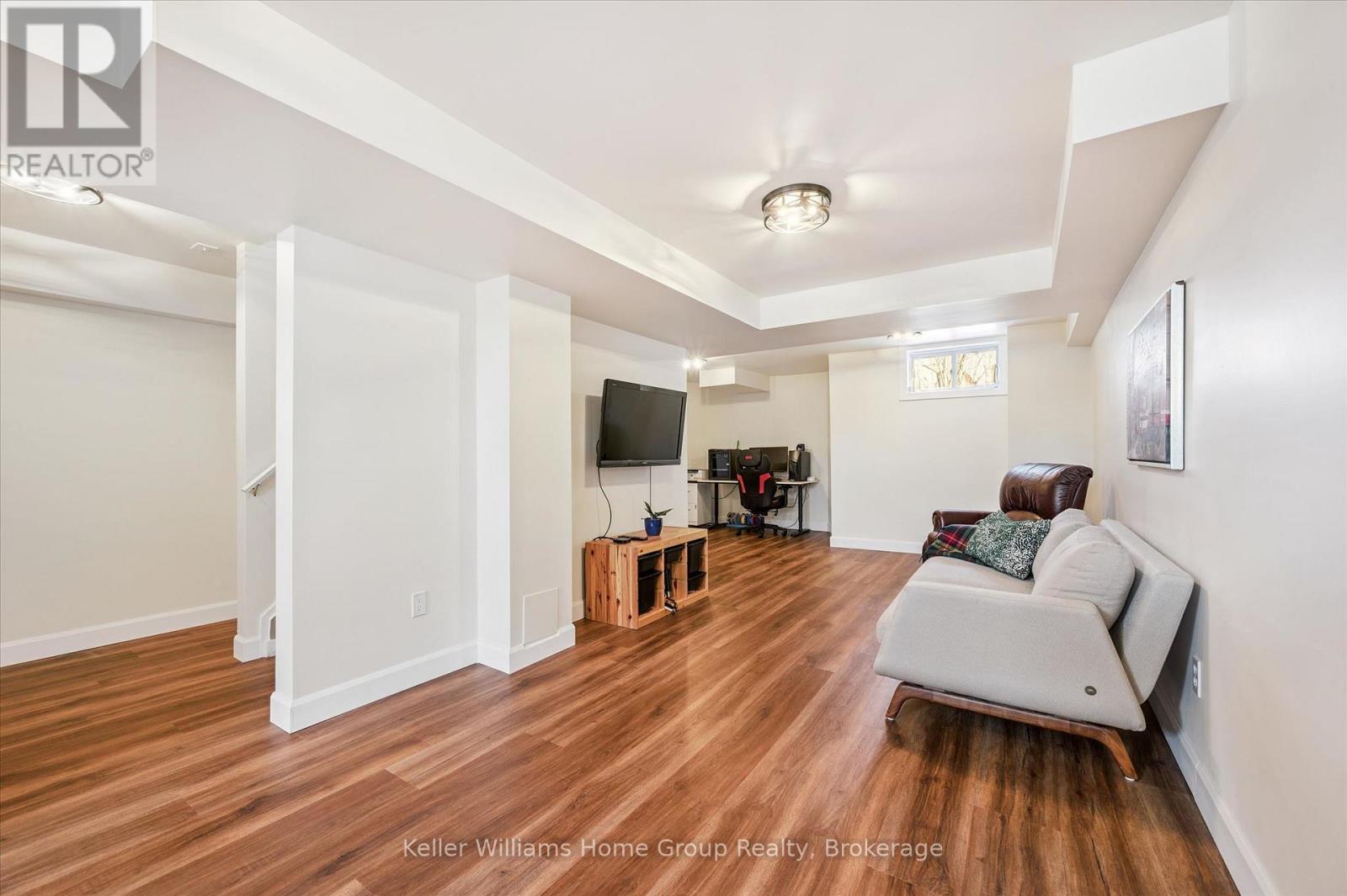 304 Daniel Crescent, Centre Wellington, Ontario  N0B 1S0 - Photo 34 - X12975996