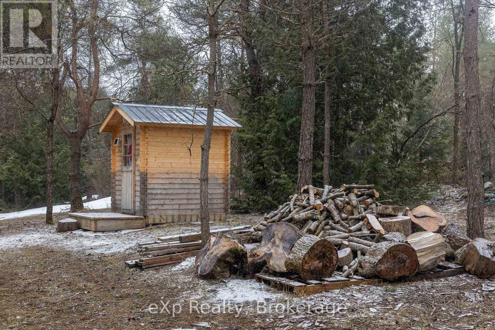 736073 West Back Line, Chatsworth, Ontario  N0C 1H0 - Photo 10 - X12976090