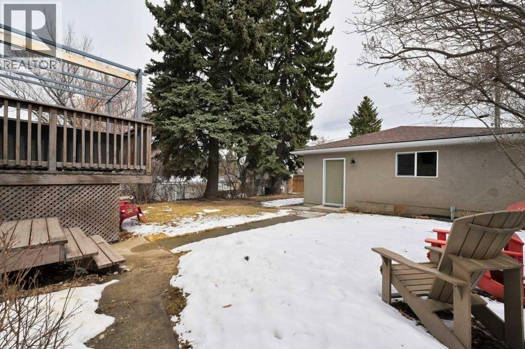 3040 26 Street SW, Calgary, Alberta  T3E 2B5 - Photo 37 - A2283067