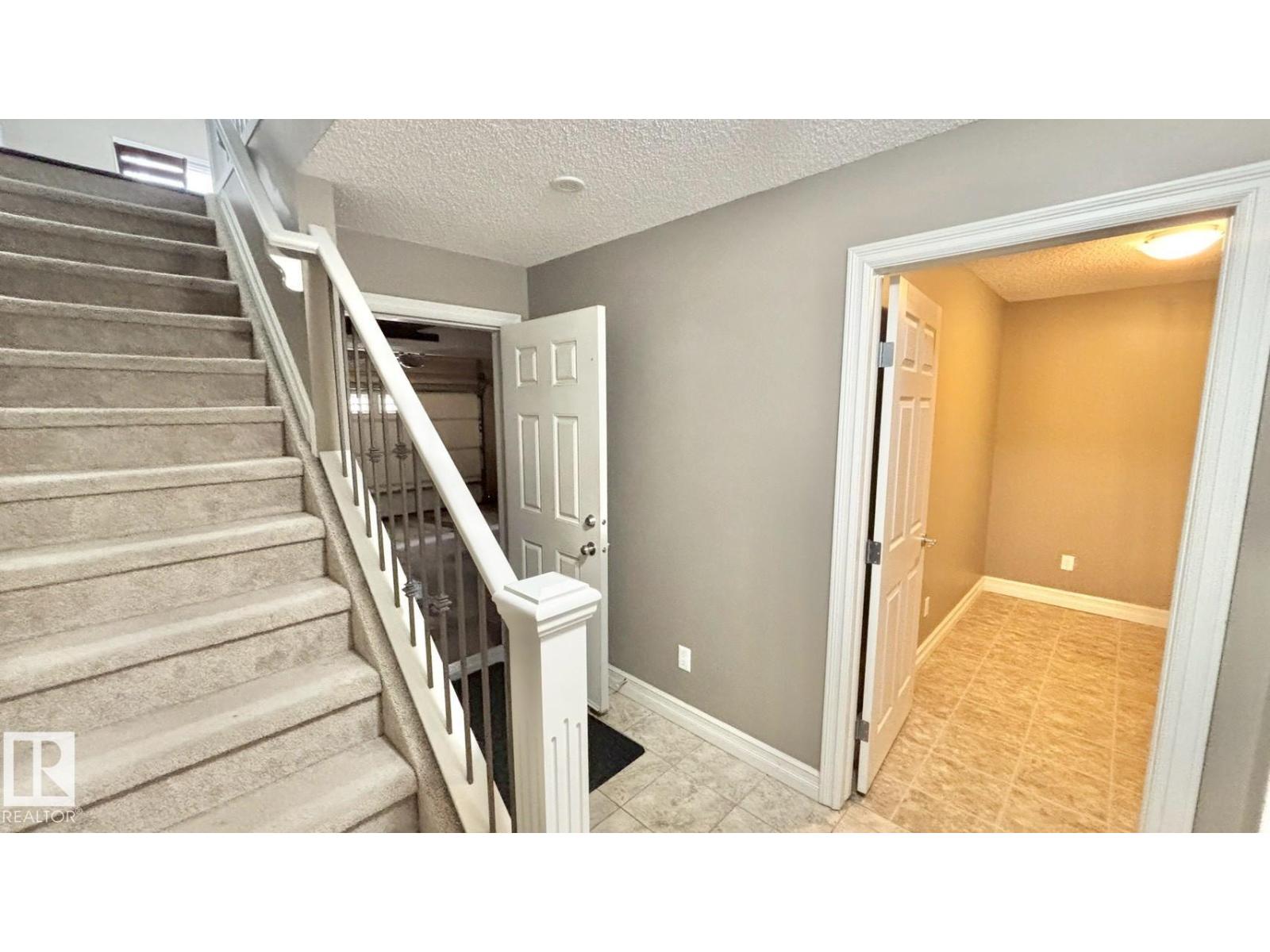 16 2003 Rabbit Hill Rd Nw Nw, Edmonton, Alberta  T6R 0R7 - Photo 41 - E4481030