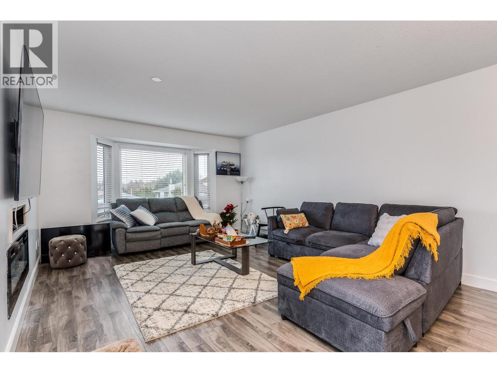 11390 Harrison Street, Maple Ridge, British Columbia  V2X 9L2 - Photo 5 - R3109114