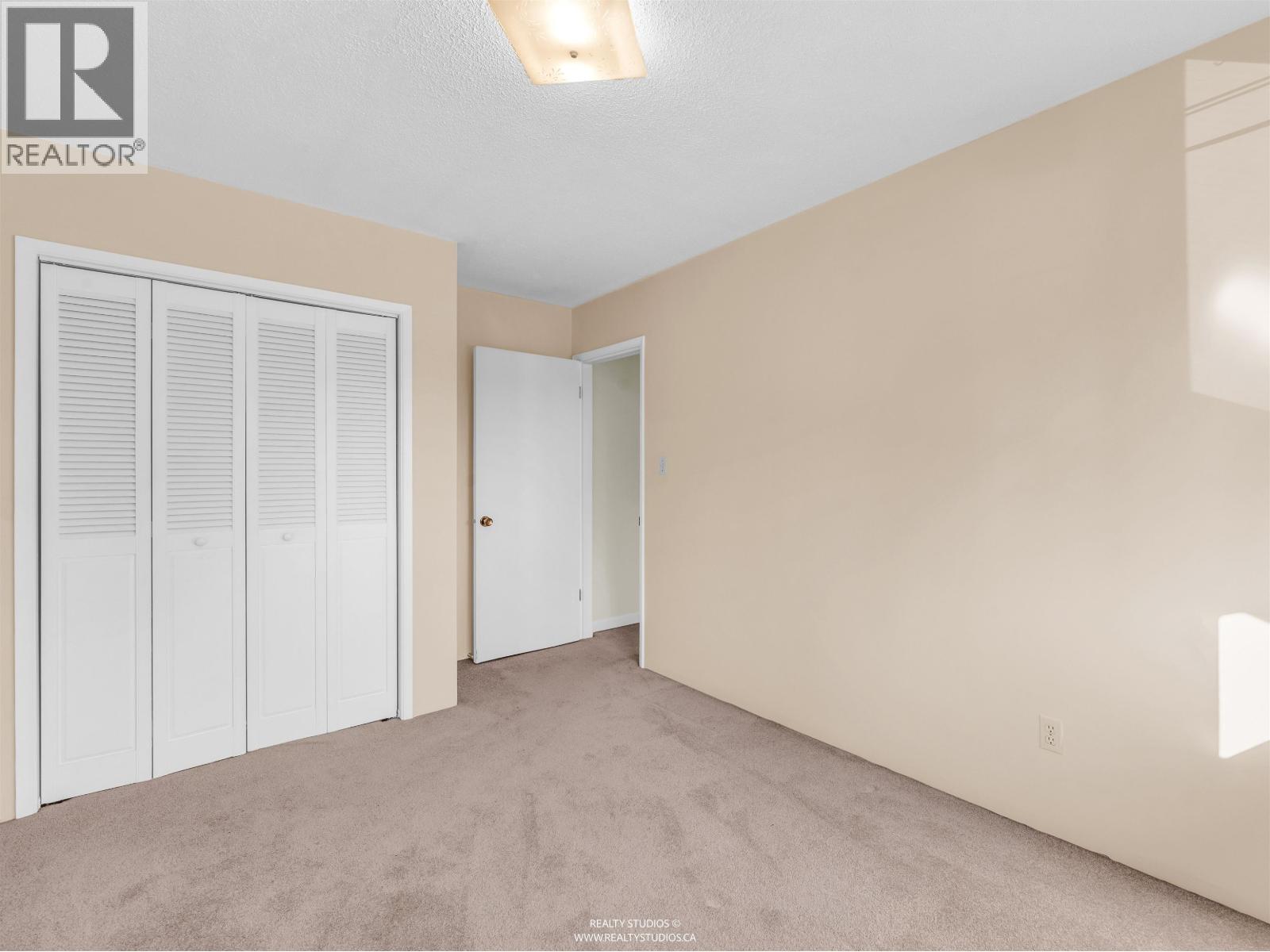 1110 Lodge Road, North Vancouver, British Columbia  V7R 1W8 - Photo 17 - R3109132