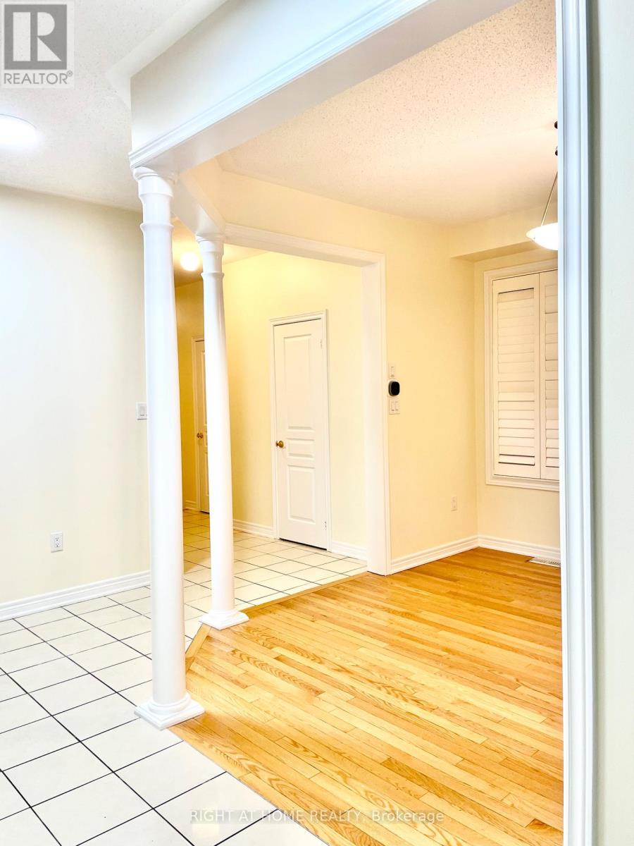 20 Haskett Drive, Markham, Ontario  L6B 0S9 - Photo 12 - N12974648