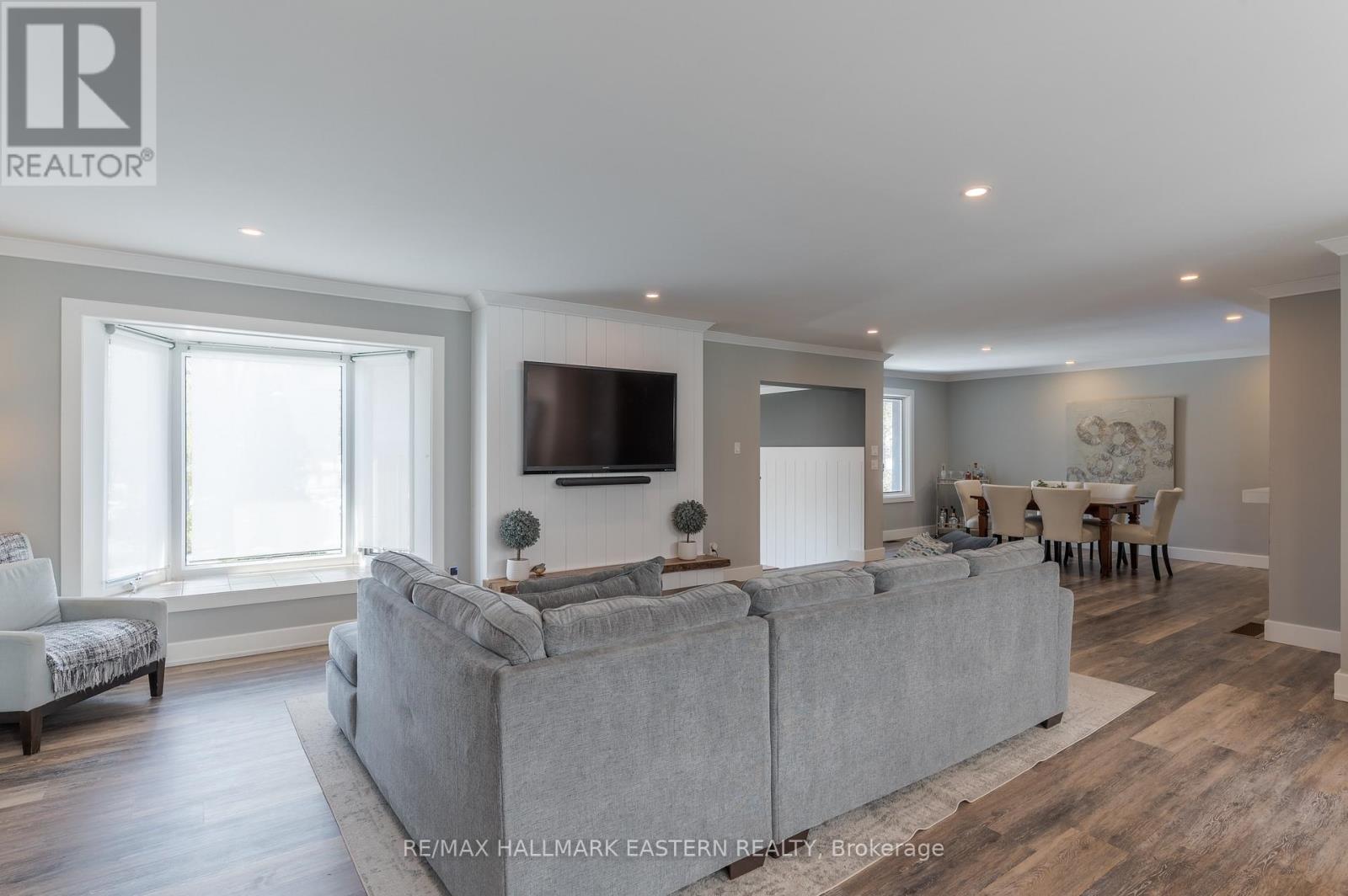 6 Weller Crescent, Peterborough, Ontario  K9J 6J5 - Photo 12 - X12976078