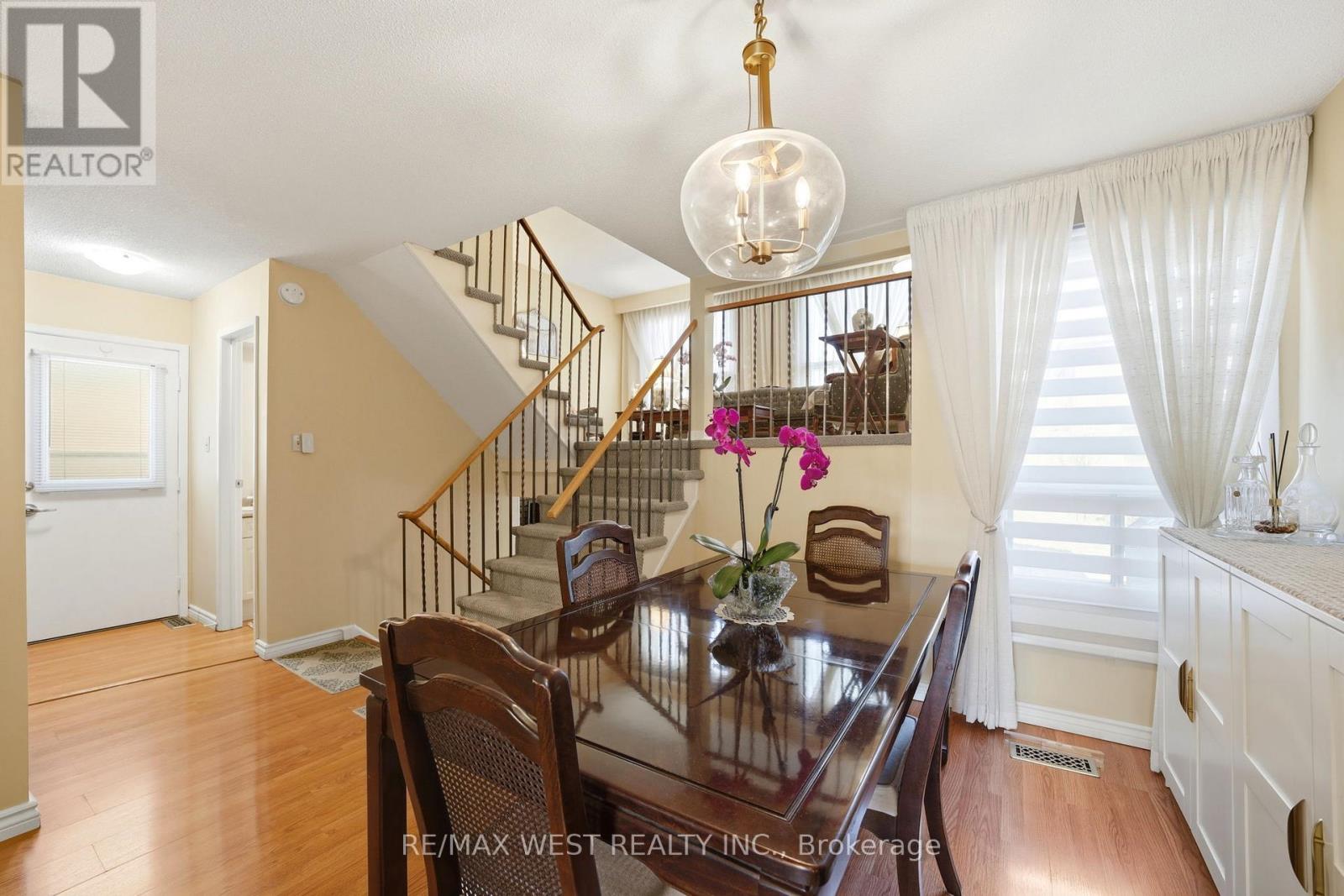 68 Buckland Way, Brampton, Ontario  L6V 3P4 - Photo 15 - W12963978