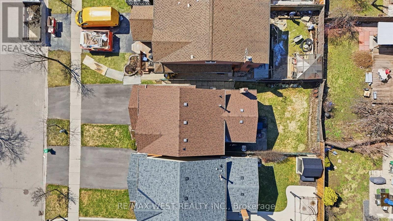 68 Buckland Way, Brampton, Ontario  L6V 3P4 - Photo 47 - W12963978