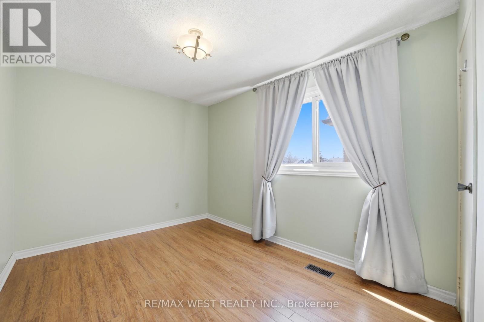 68 Buckland Way, Brampton, Ontario  L6V 3P4 - Photo 29 - W12963978