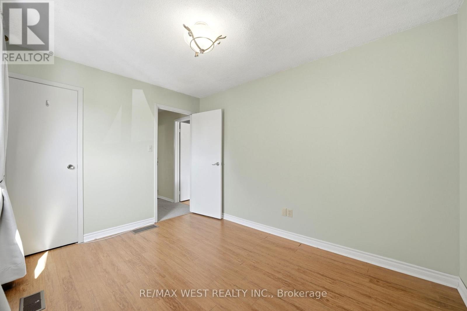 68 Buckland Way, Brampton, Ontario  L6V 3P4 - Photo 30 - W12963978