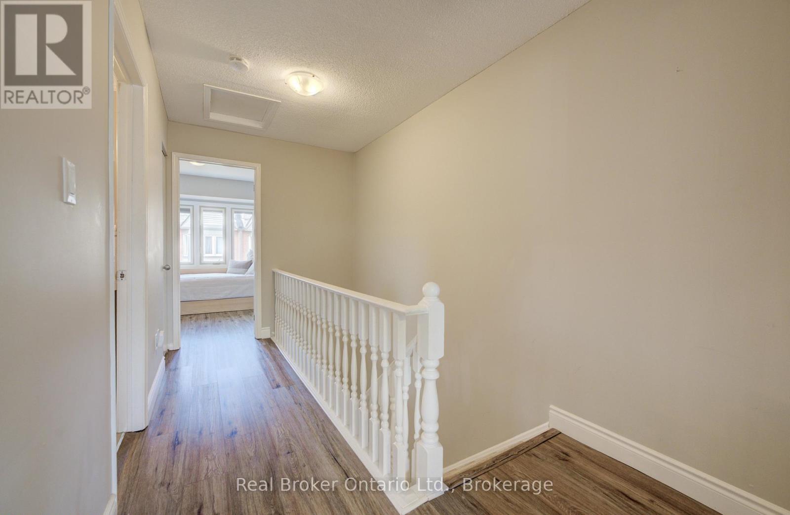 617 - 895 Maple Avenue, Burlington, Ontario  L7S 2H7 - Photo 23 - W12975838