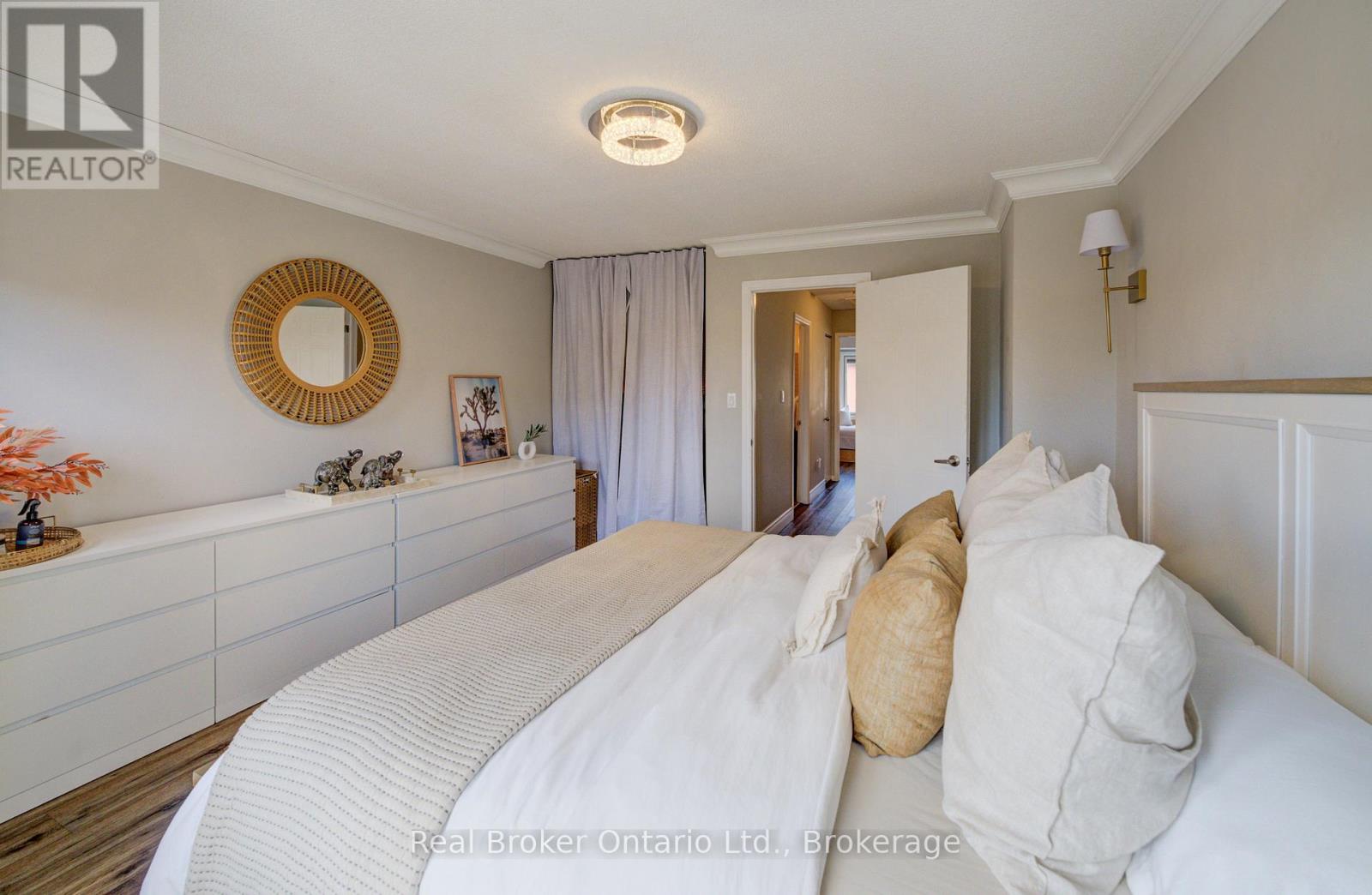 617 - 895 Maple Avenue, Burlington, Ontario  L7S 2H7 - Photo 24 - W12975838