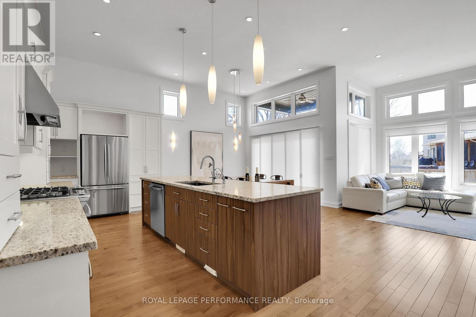 32 Moore Street, Ottawa, Ontario  K0A 2Z0 - Photo 7 - X12975848