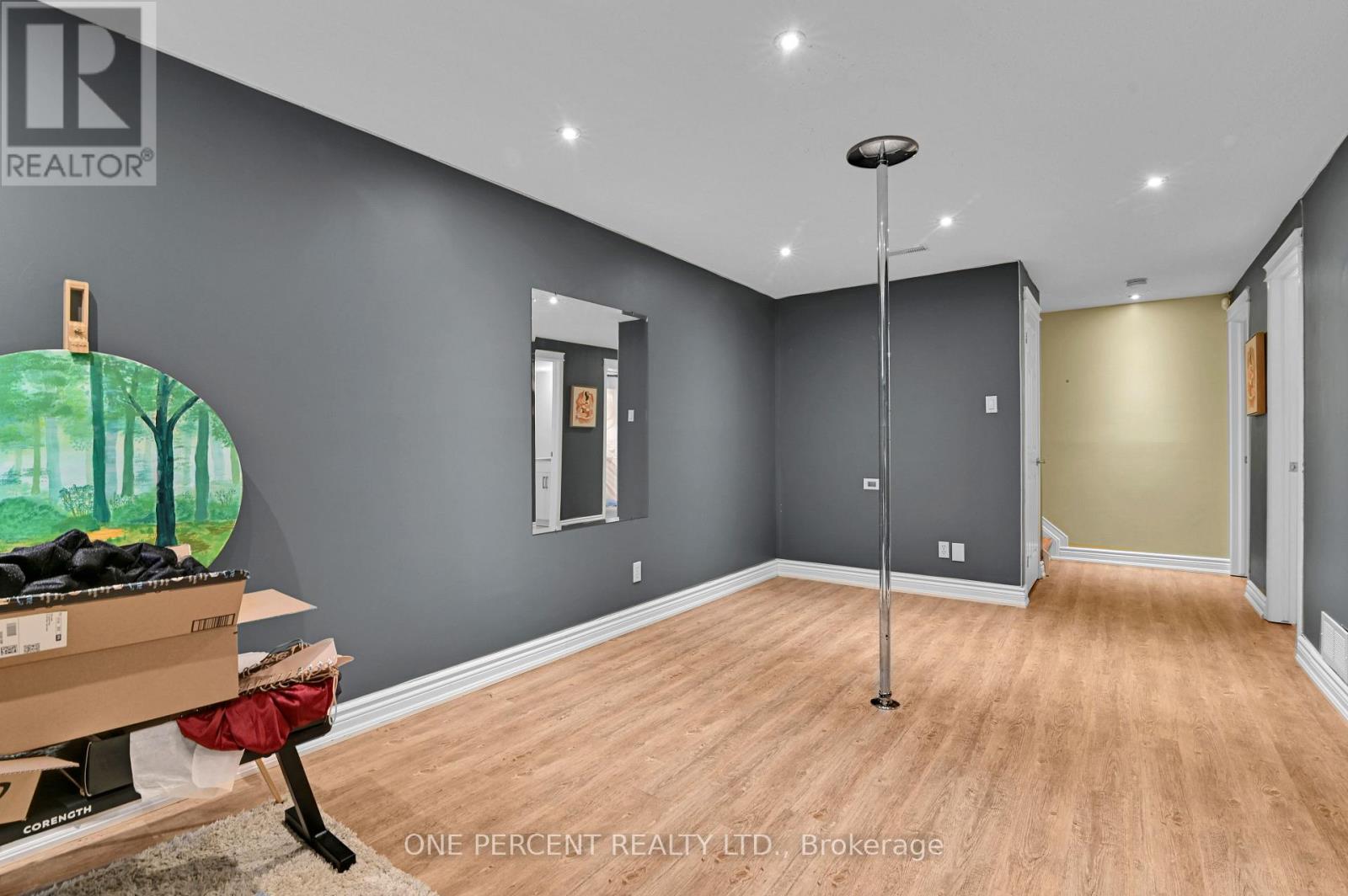 311 Southcrest Private, Ottawa, Ontario  K1V 2B7 - Photo 28 - X12975854