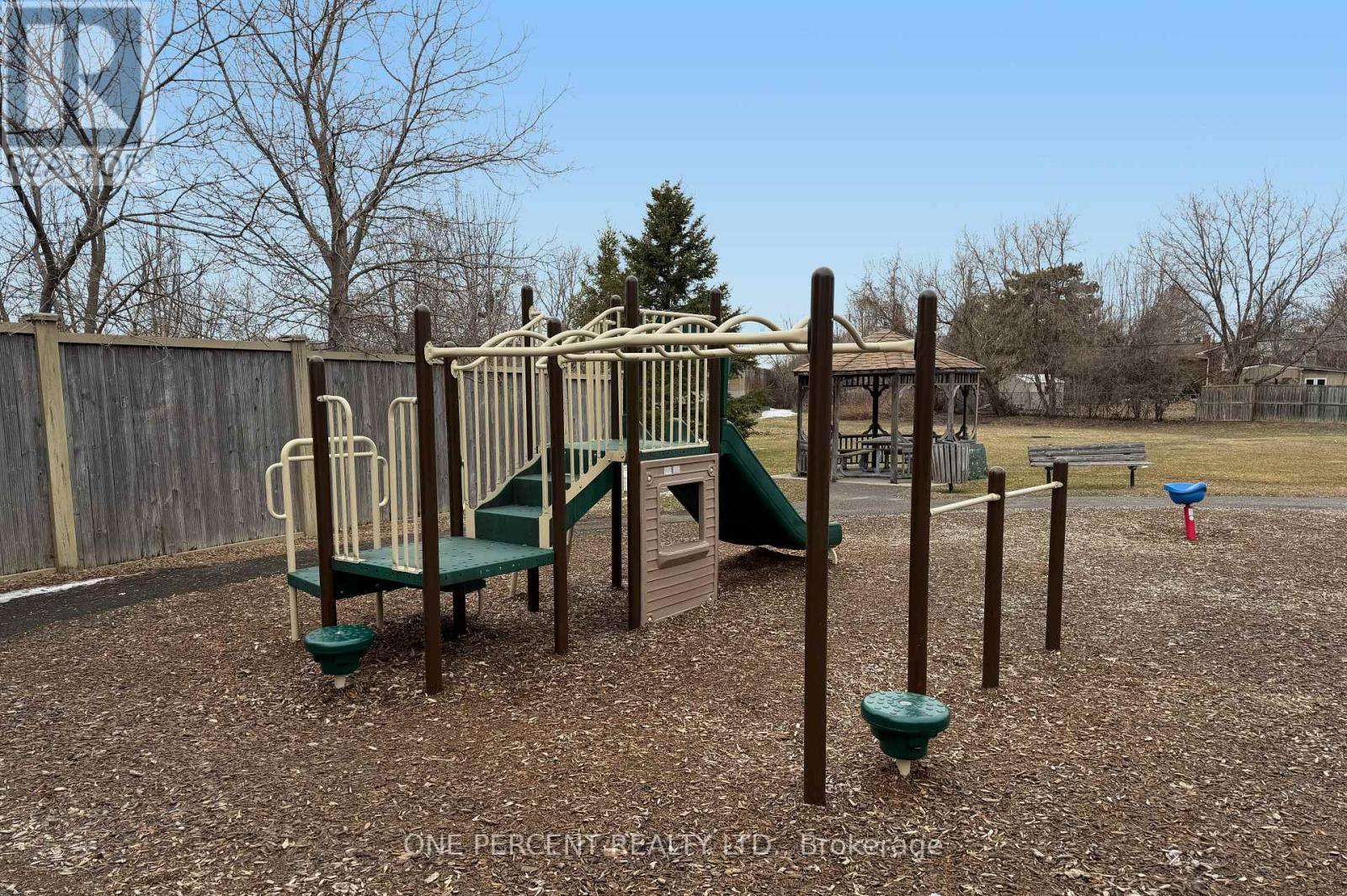 311 Southcrest Private, Ottawa, Ontario  K1V 2B7 - Photo 35 - X12975854