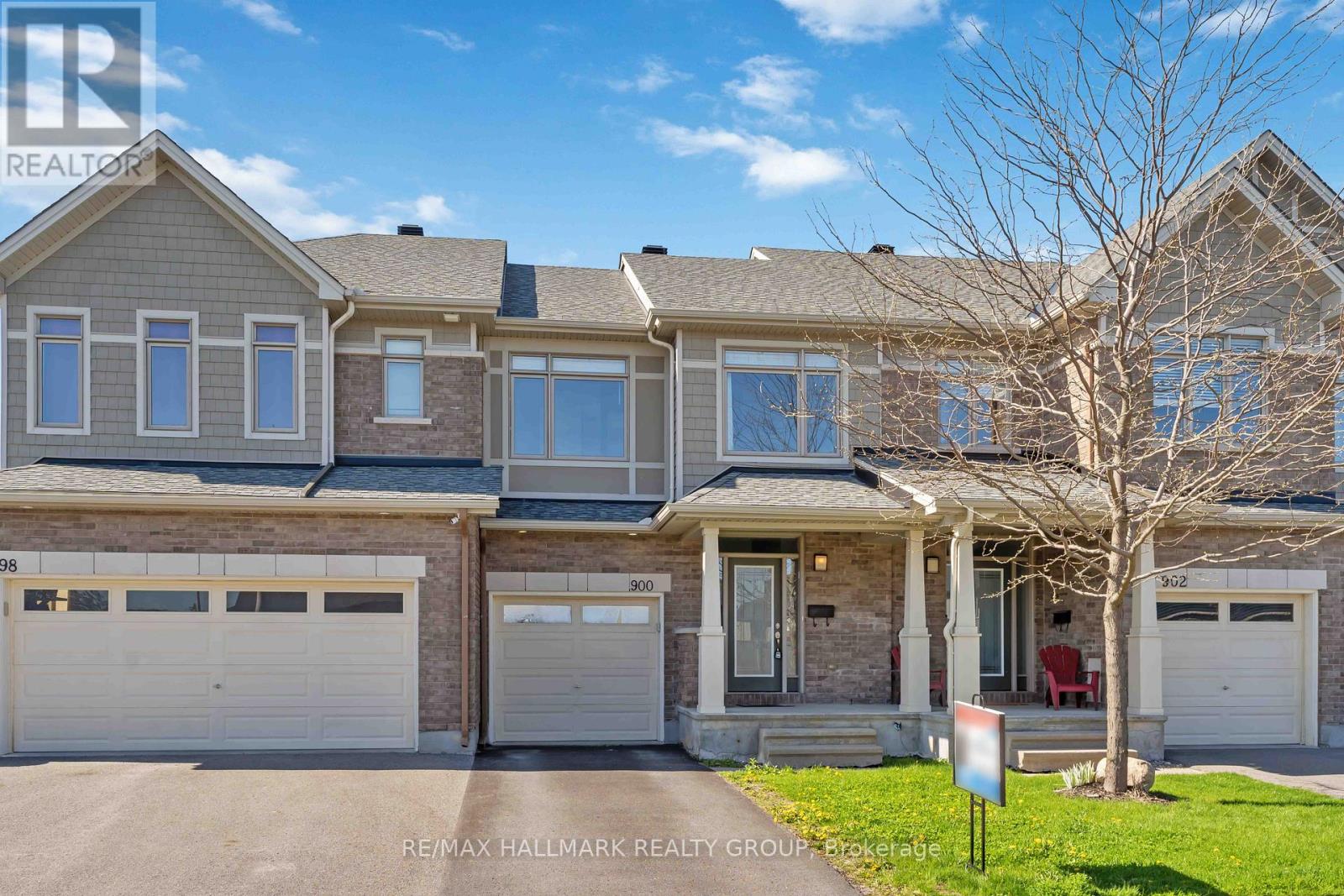 900 LITTLEROCK STREET, Ottawa, Ontario