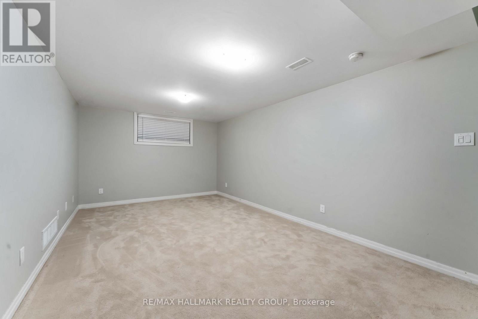 900 Littlerock Street, Ottawa, Ontario  K1T 0N2 - Photo 27 - X12975864