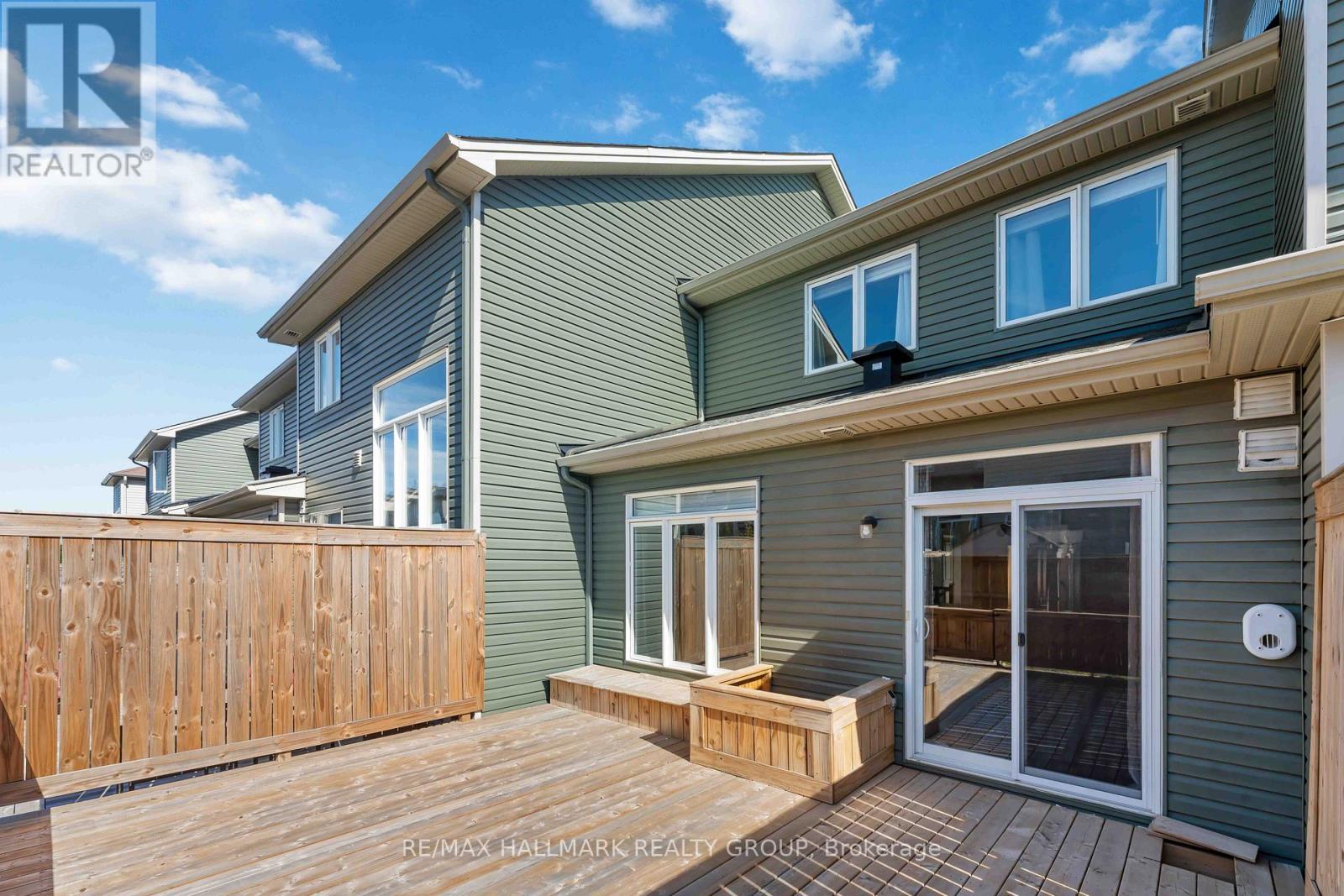 900 Littlerock Street, Ottawa, Ontario  K1T 0N2 - Photo 29 - X12975864