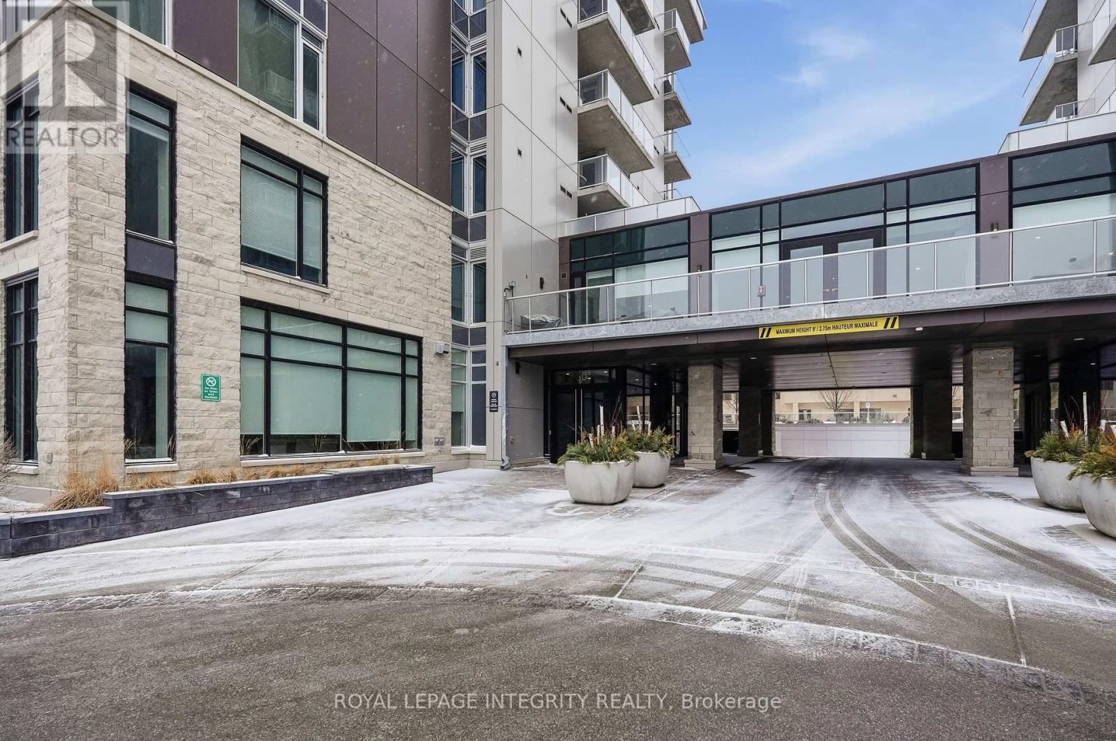 612 - 530 De Mazenod Avenue, Ottawa, Ontario  K1S 5W8 - Photo 4 - X12975870