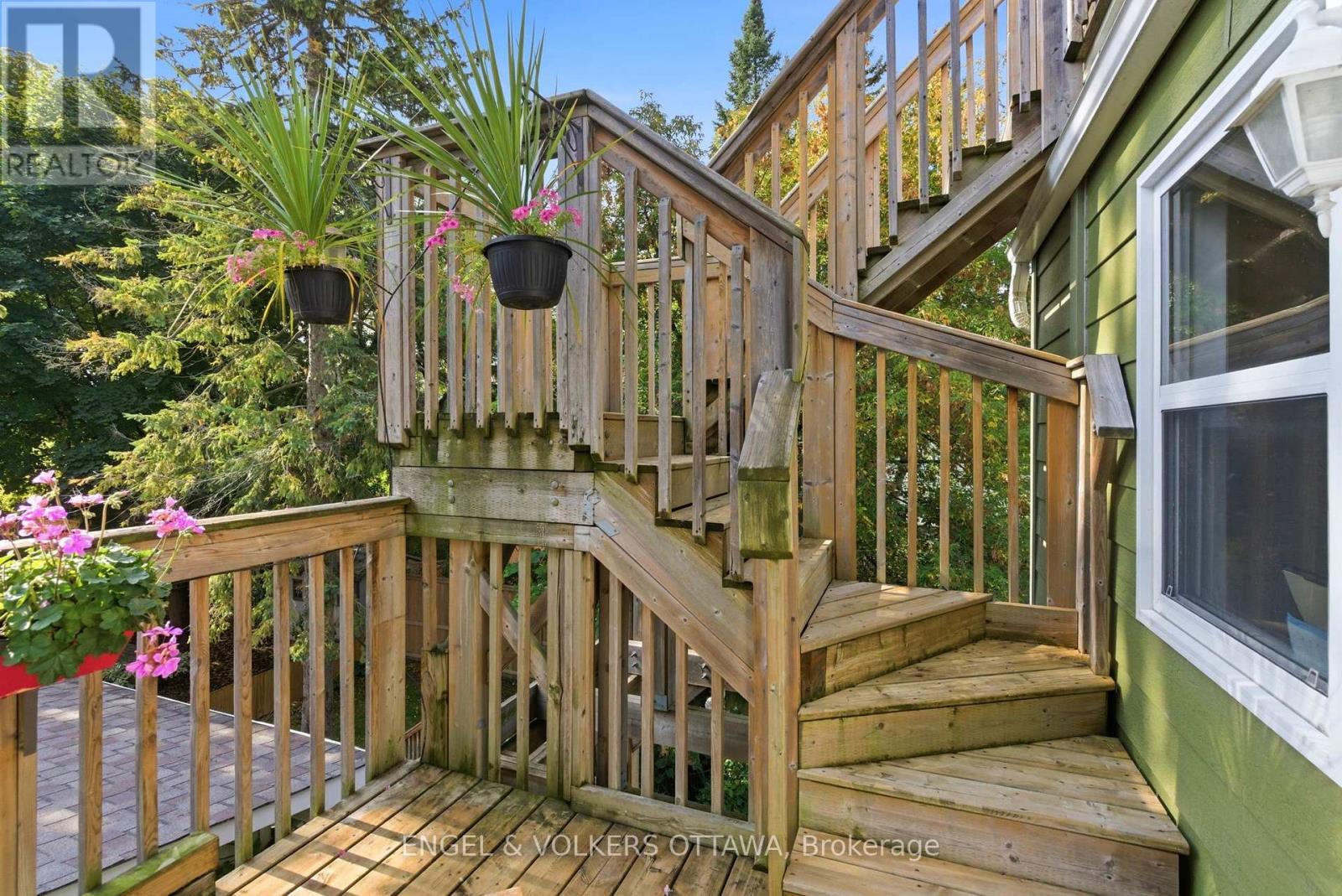 72 Smirle Avenue, Ottawa, Ontario  K1Y 0S3 - Photo 28 - X12975896