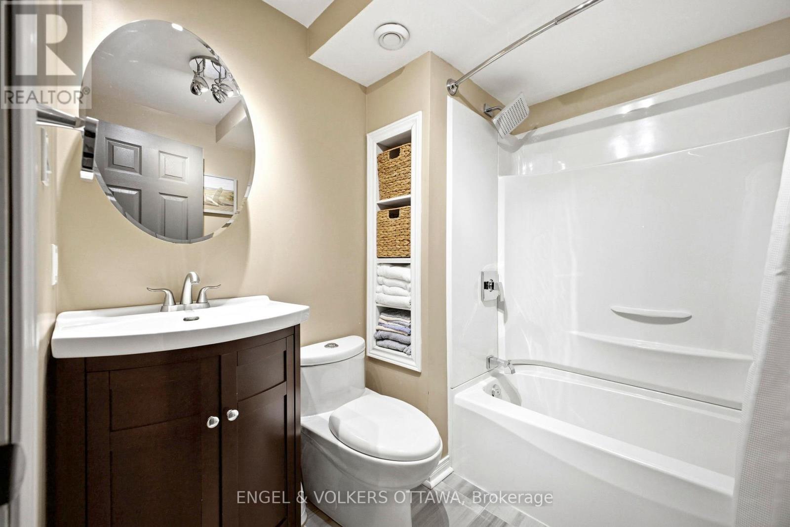 72 Smirle Avenue, Ottawa, Ontario  K1Y 0S3 - Photo 35 - X12975896