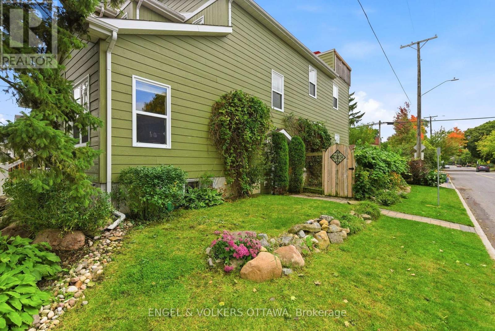 72 Smirle Avenue, Ottawa, Ontario  K1Y 0S3 - Photo 41 - X12975896