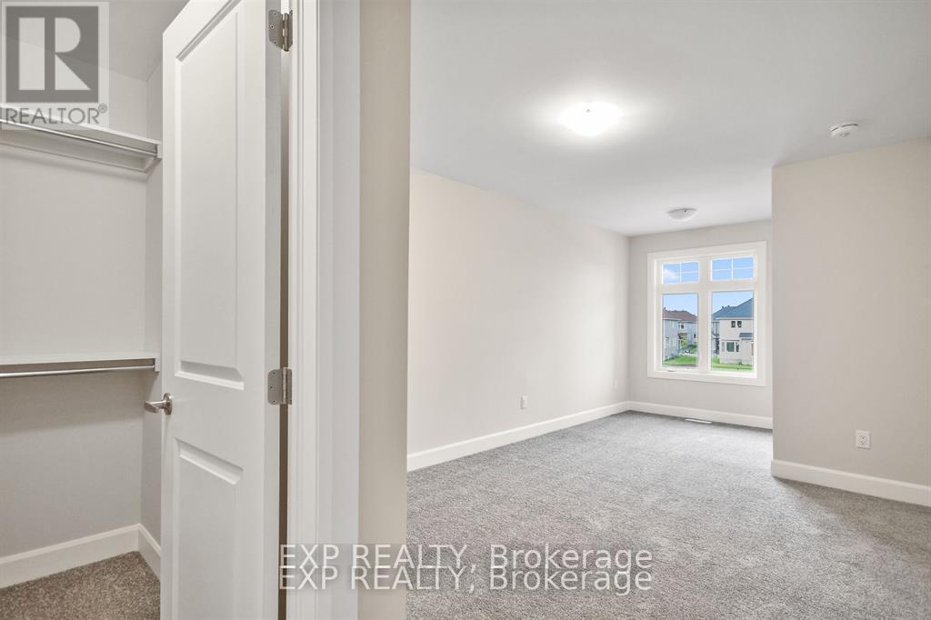 18 Reynolds Avenue, Carleton Place, Ontario  K7C 0C4 - Photo 12 - X12975942