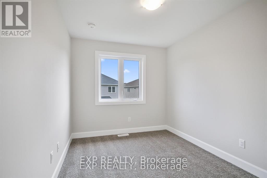 18 Reynolds Avenue, Carleton Place, Ontario  K7C 0C4 - Photo 23 - X12975942